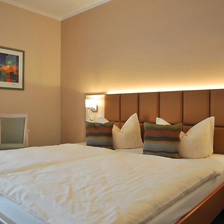 Hotel Friesen Werdau Buitenkant foto